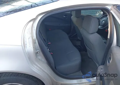 2005 Pontiac Grand Prix z USA, uszkodzony, nr VIN 2G2WP522X51280821